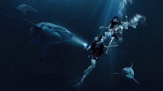 Bộ phim ăn khách lấy cảm hứng từ thần đại dương - Ảnh 3.